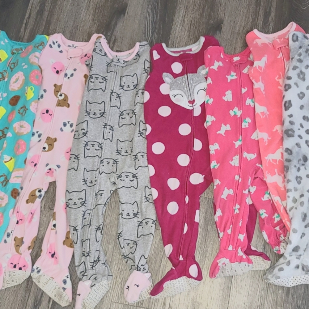 Lot of 7 - Footed sleepers pajamas - 6~24 month, 1~18 month